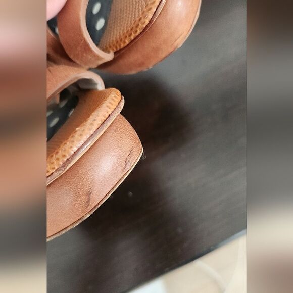 Marc By Marc Jacobs Strappy Platform Tan Sandals Size 6.5 - Picture 3 of 9